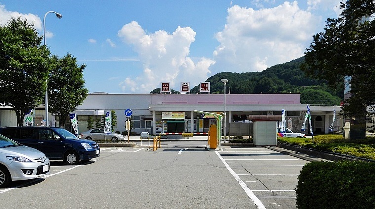Okaya_Station.jpg