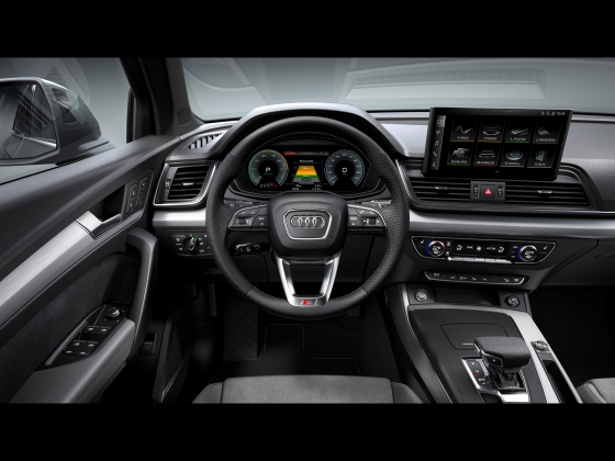 Audi Q5 TFSI e quattro [2023] 003