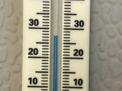 堅田の15時の気温27度を超えて28度に迫ってます。一気に暑くなりましたね!!