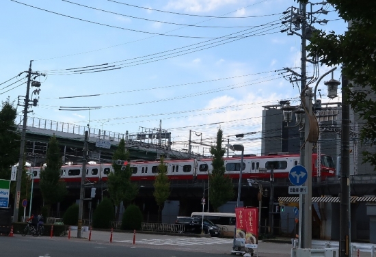 名古屋　電車