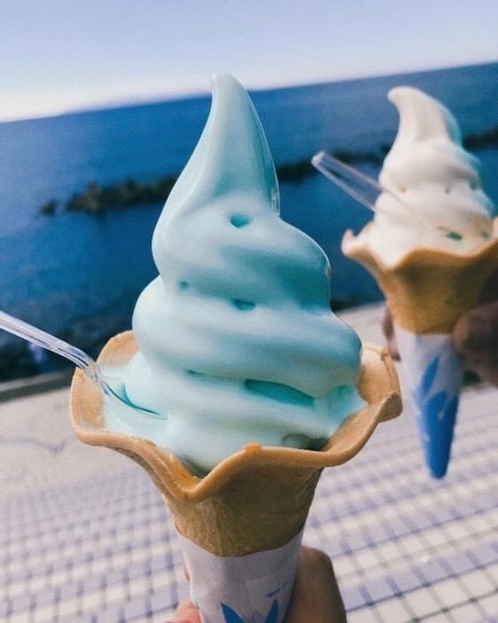 4笹川流れの日本海ソフトクリーム