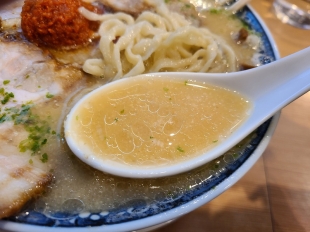 日の出製麺　山形辛味噌ラーメン　スープ