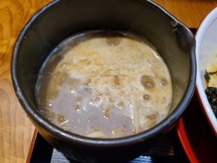 きんぼし　煮干しつけ麺　つけ汁