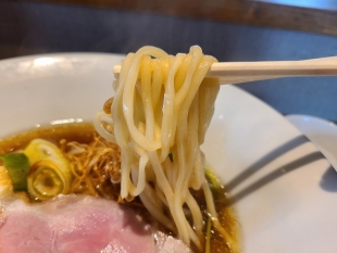 DANODANO　Ramen醤油　麺