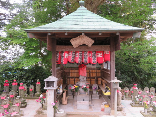 宗泉寺の地蔵堂１