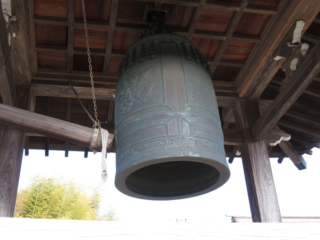 長泉寺の梵鐘３