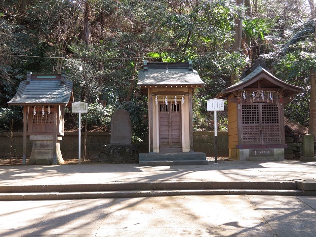 大鋸諏訪神社の境内２