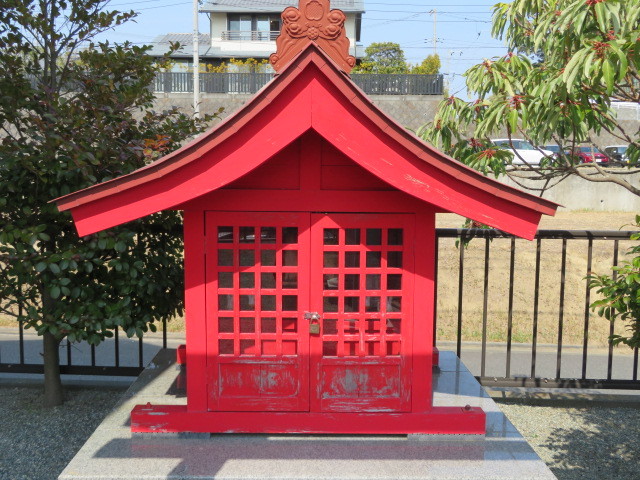 渡内日枝神社の境内社２
